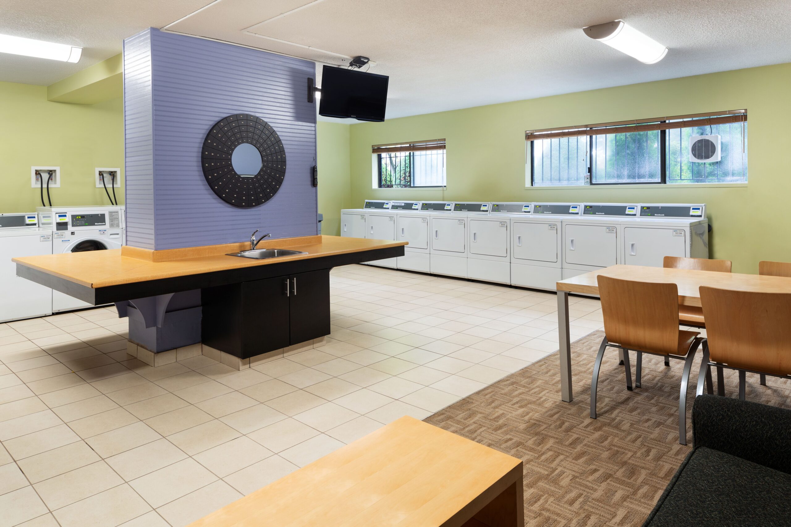 Sparkle Tech Shared Laundry with Online Loading and Text Notifications